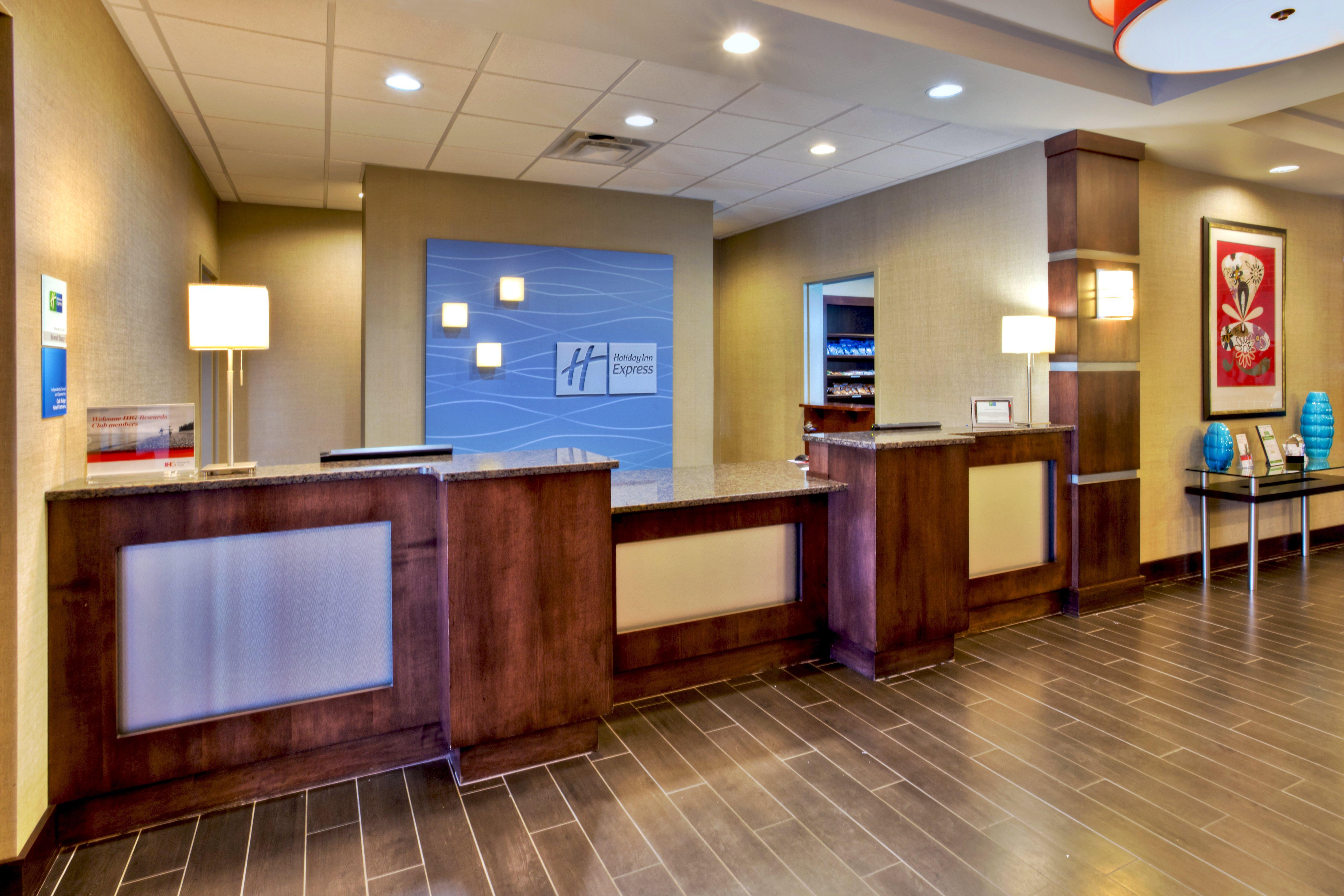 Holiday Inn Express & Suites Oak Ridge By Ihg Luaran gambar